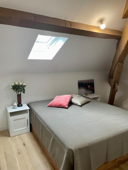 Loft Apartment At Villa Leonie Ιέρ Εξωτερικό φωτογραφία